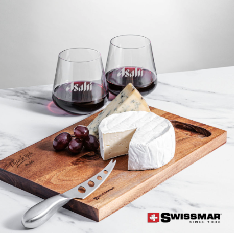 Swissmar® acacia board and 2 wines without stand