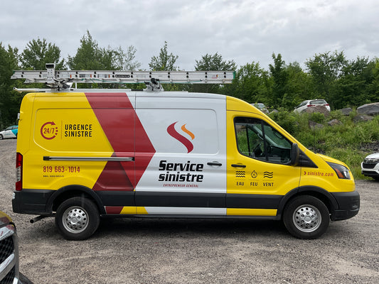 Lettrage de van - Service sinistre Outaouais